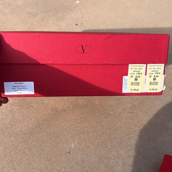 VALENTINO FLOWER COMBAT MOTO BOOTS BLACK 8 - Picture 14 of 14